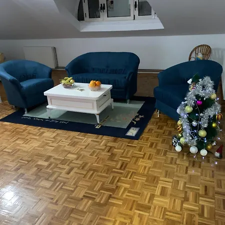 Vista Dubica アパート *