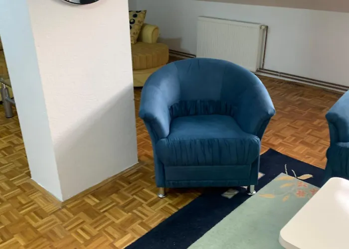 Vista Dubica 公寓 *